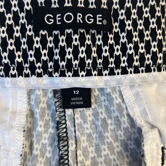 Women's George Black and White Patterned Ankle Pants ~ Size 12 - Picture 8 of 10